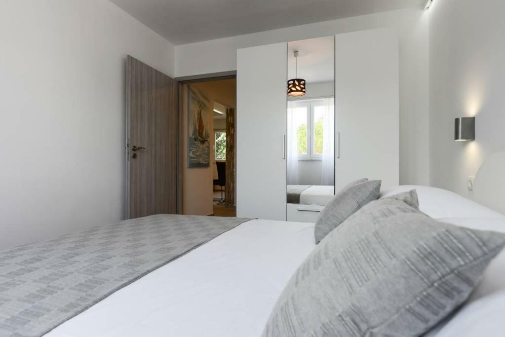 Reza Luxury Apartment Zára Kültér fotó